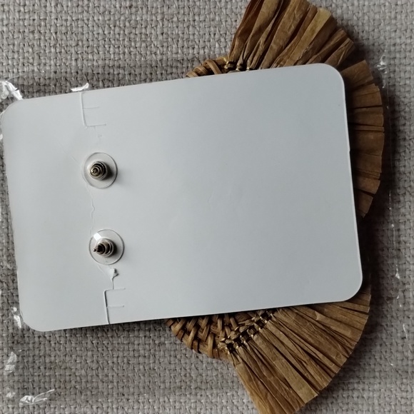 Women Rattan Earrings Big Lightweight Geometric Straw New - Picture 6 of 7